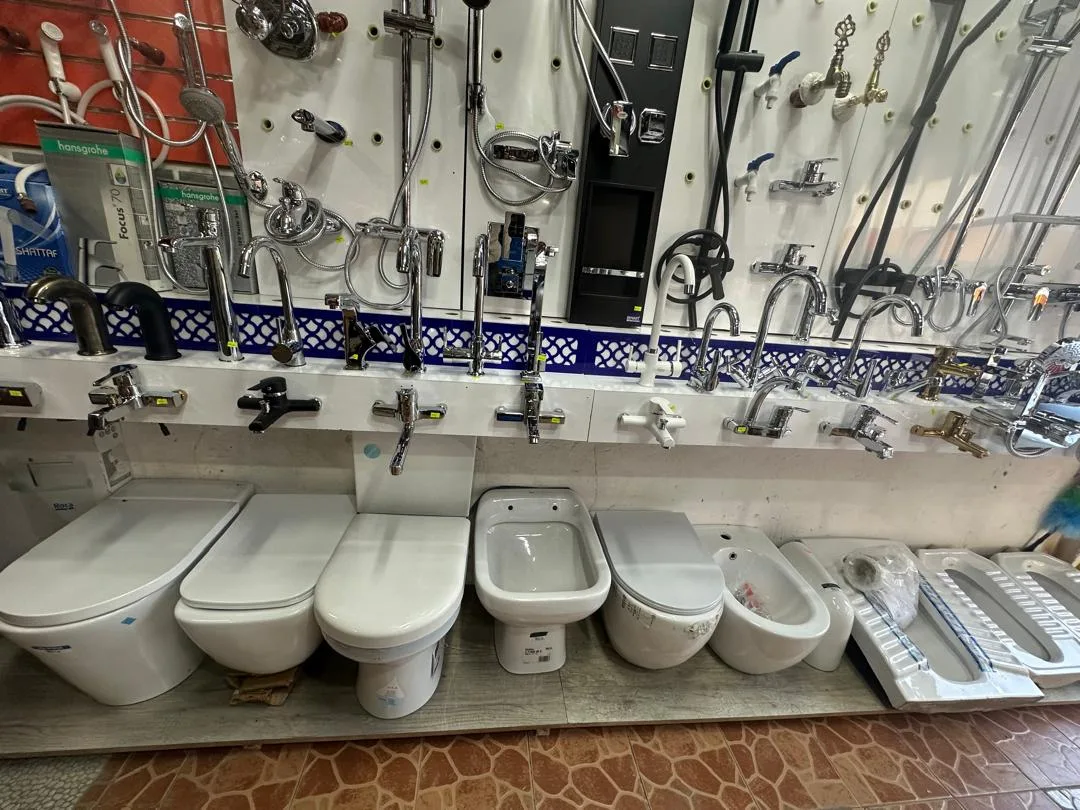Sinks, Showers & WC Sets